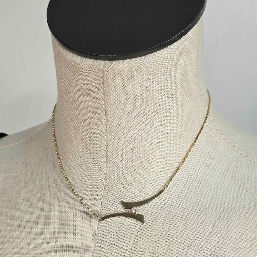 Vintage Starlite Sarah Coventry Gold Tone Swoosh Rhinestone Necklace Choker